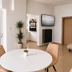 Navigo House Holiday home *