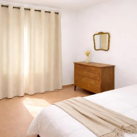 Navigo House * Врахати