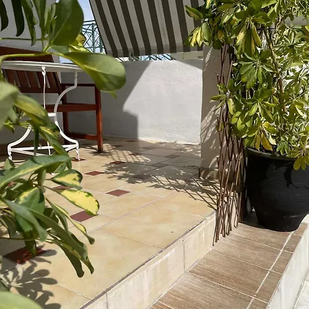 Navigo House * Vrahati